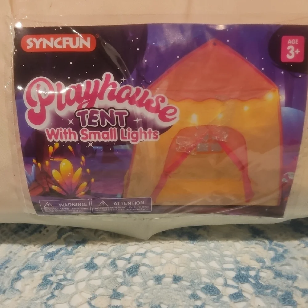 Kids Playhouse Tent With Lights- NWT